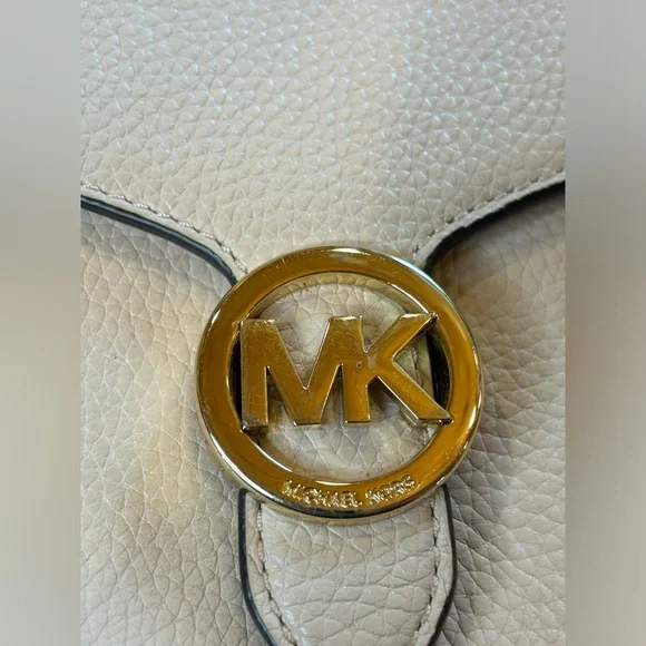 Michael Michael Kors Leather Crossbody color pinkish beige. 9”W x 7”H x 2 1/2”D - Picture 9 of 14